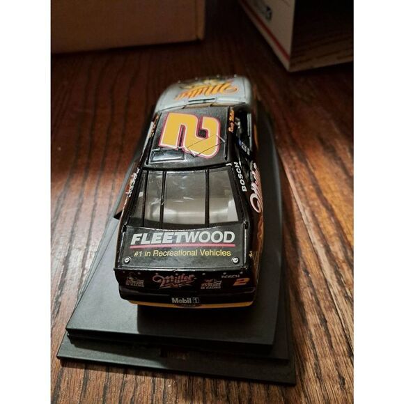 Vintage 1996 Rusty Wallace #2 Miller 25 Year Anniversary Die Cast Car in Display - Picture 8 of 8